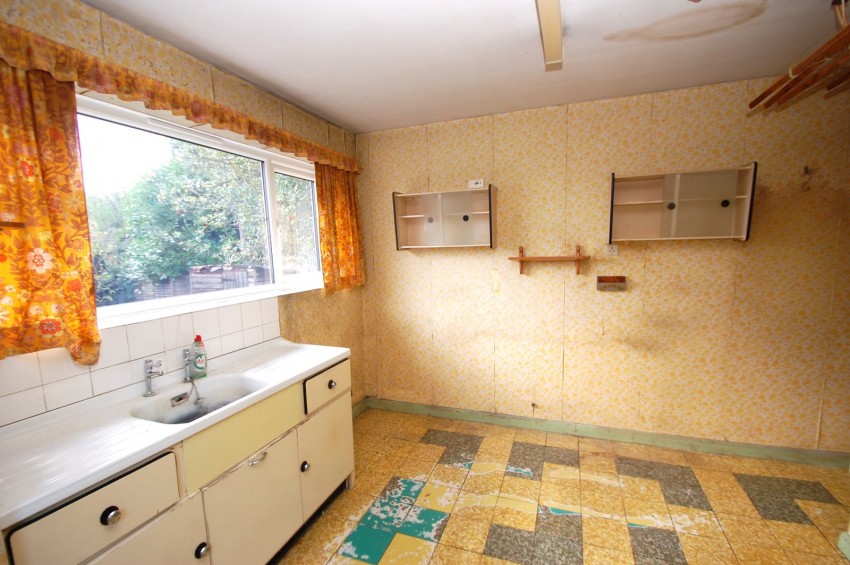 Images for Chalfont St. Giles EAID:2640919782 BID:CSG