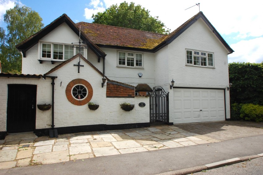 Images for Chalfont St. Giles, Buckinghamshire EAID:2640919782 BID:CSG