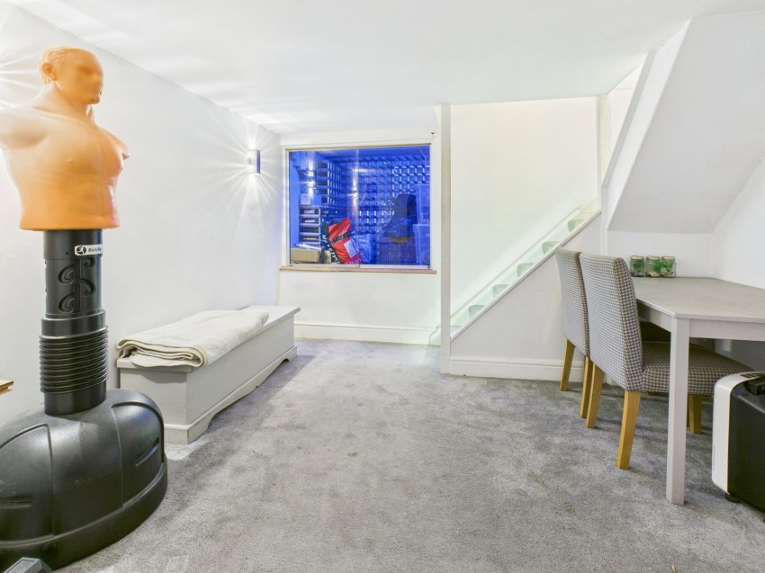 Images for Chalfont St. Giles, Buckinghamshire EAID:2640919782 BID:CSG