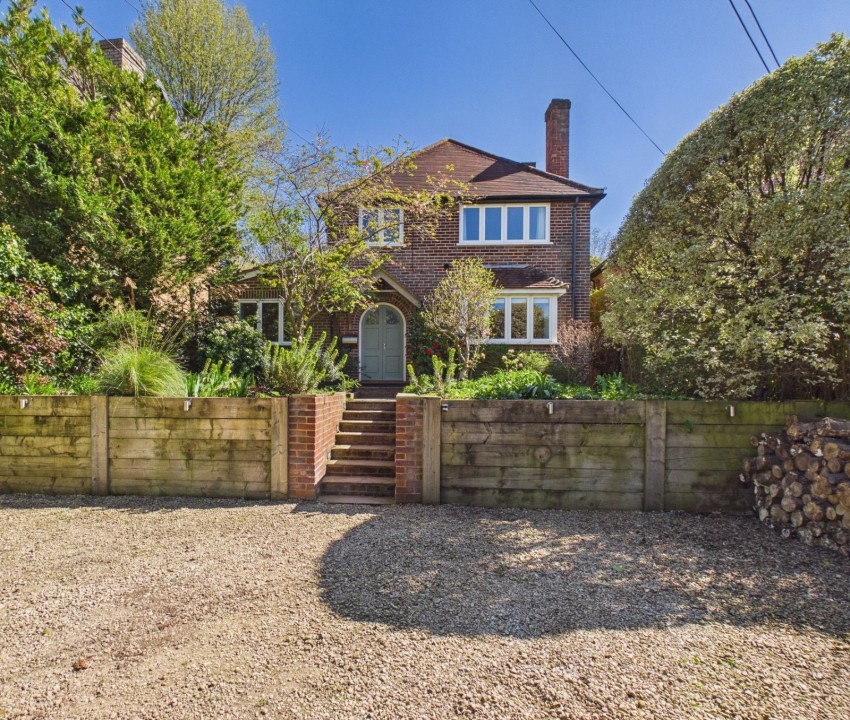 Images for Kings Road, Chalfont St Giles, Buckinghamshire EAID:2640919782 BID:CSG