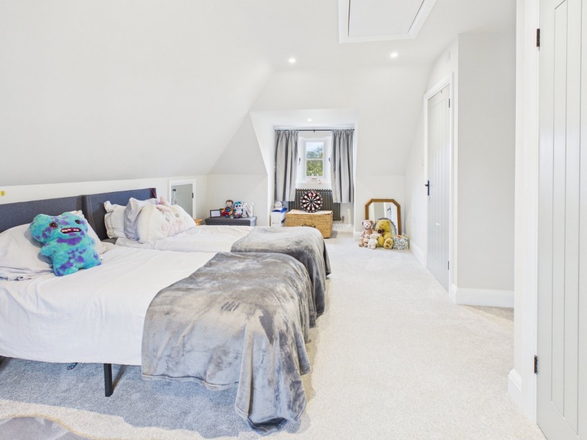 Images for Chalfont St. Giles EAID:2640919782 BID:CSG