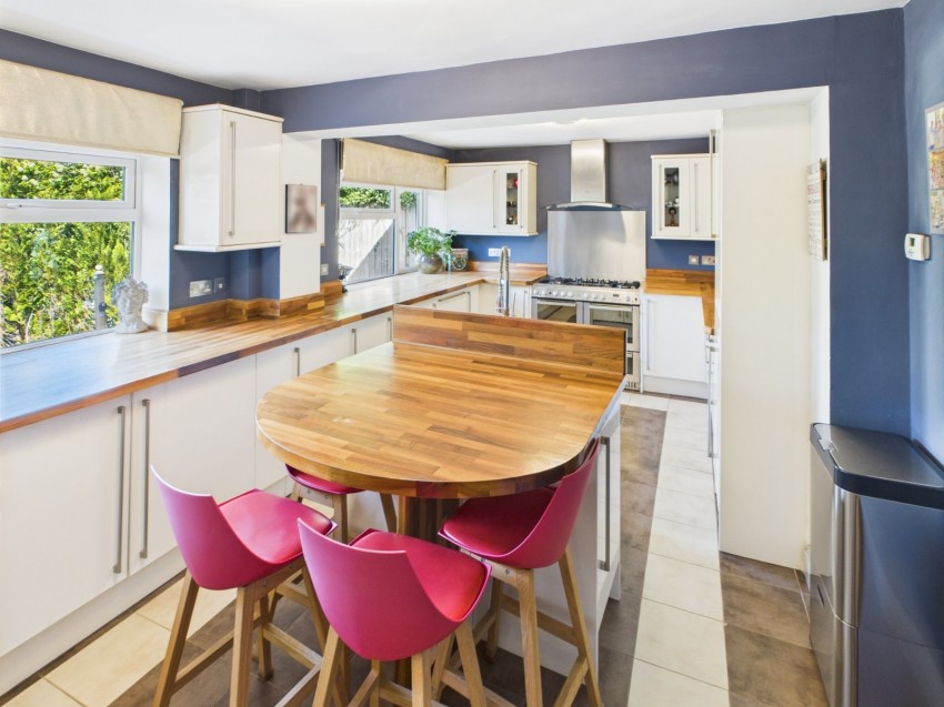 Images for Chalfont St Peter, Buckinghamshire EAID:2640919782 BID:CSP