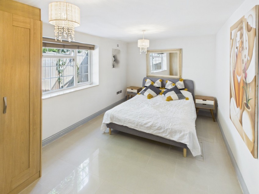 Images for Chalfont St Peter, Buckinghamshire EAID:2640919782 BID:CSP