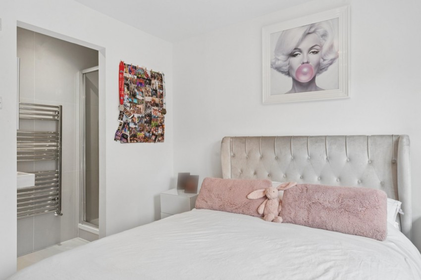 Images for Chalfont St Peter, Buckinghamshire EAID:2640919782 BID:CSP