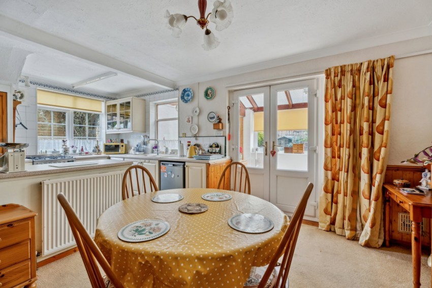 Images for Chalfont St Peter, Buckinghamshire EAID:2640919782 BID:CSP