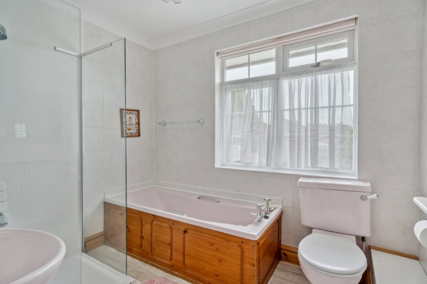 Images for Chalfont St Peter, Buckinghamshire EAID:2640919782 BID:CSP