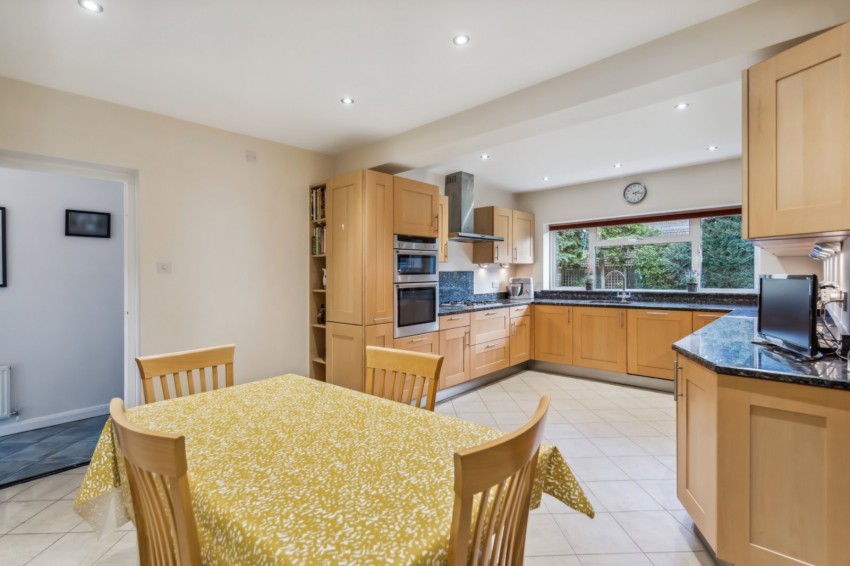 Images for Chalfont St Peter, Buckinghamshire EAID:2640919782 BID:CSP