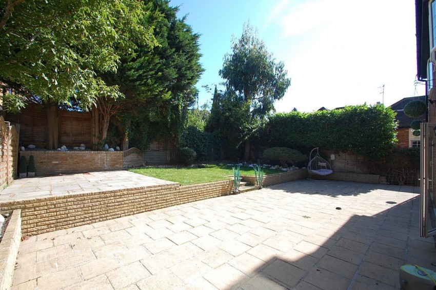 Images for Chalfont St. Peter, Buckinghamshire EAID:2640919782 BID:CSP