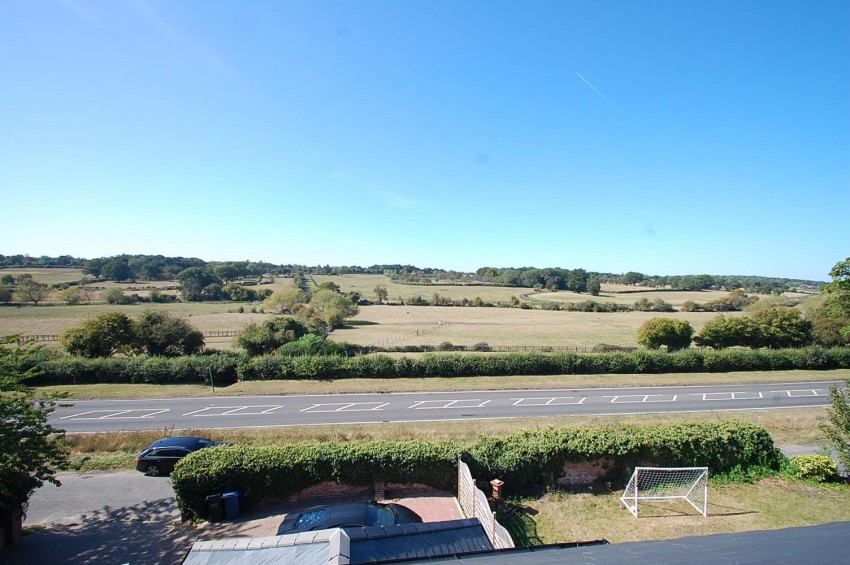 Images for Chalfont St. Peter, Buckinghamshire EAID:2640919782 BID:CSP