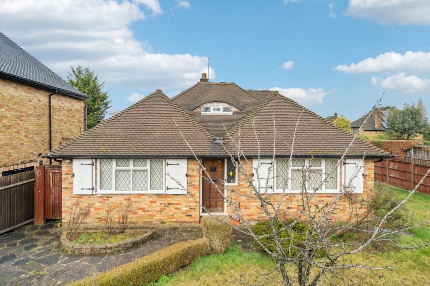 Images for Chalfont St. Peter, Buckinghamshire EAID:2640919782 BID:CSP