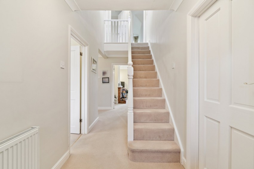 Images for Chalfont St. Peter, Buckinghamshire EAID:2640919782 BID:CSP