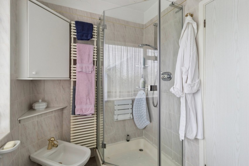 Images for Chalfont St. Peter, Buckinghamshire EAID:2640919782 BID:CSP