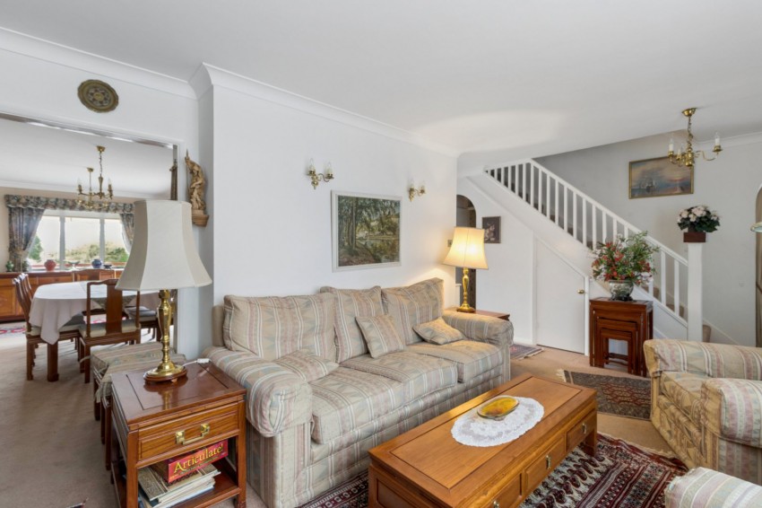 Images for Chalfont St. Peter, Buckinghamshire EAID:2640919782 BID:CSP