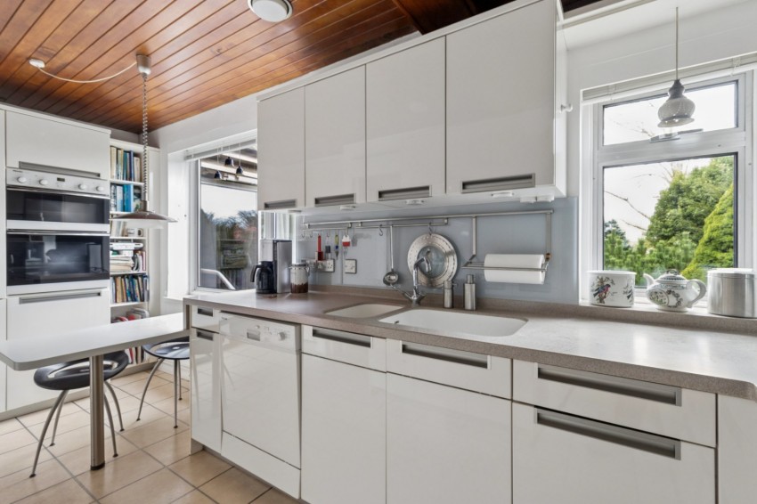 Images for Chalfont St. Peter, Buckinghamshire EAID:2640919782 BID:CSP