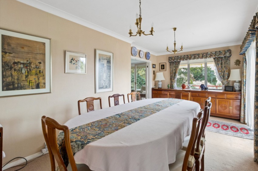 Images for Chalfont St. Peter, Buckinghamshire EAID:2640919782 BID:CSP