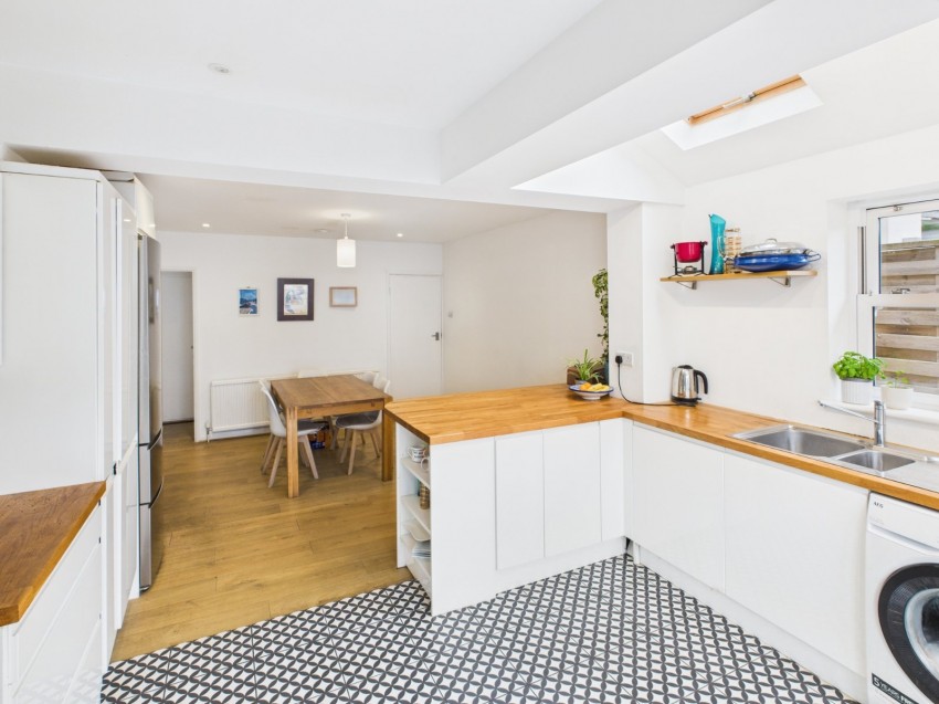 Images for Chalfont St. Peter, Gerrards Cross, Buckinghamshire EAID:2640919782 BID:CSP