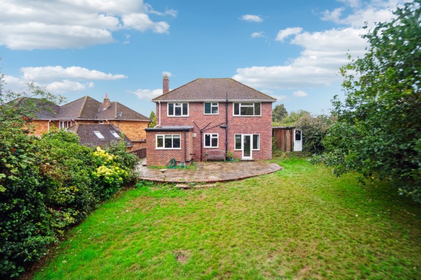 Images for Chalfont St. Peter, Gerrards Cross, Buckinghamshire EAID:2640919782 BID:CSP