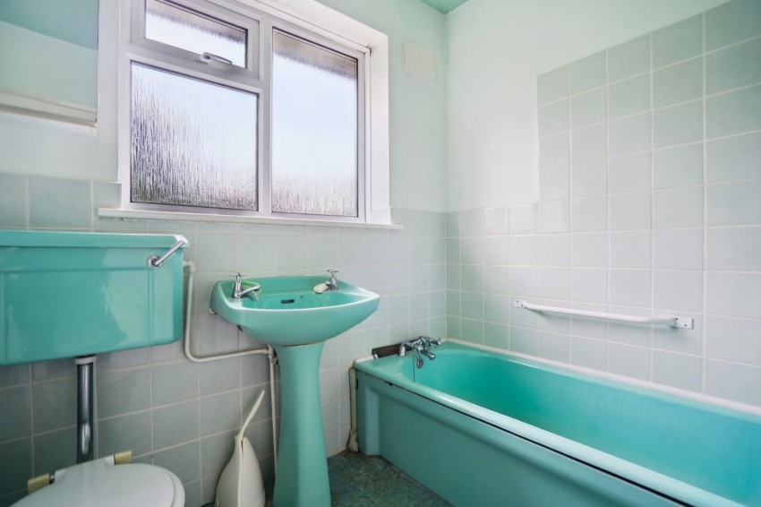 Images for Chalfont St. Peter, Gerrards Cross, Buckinghamshire EAID:2640919782 BID:CSP