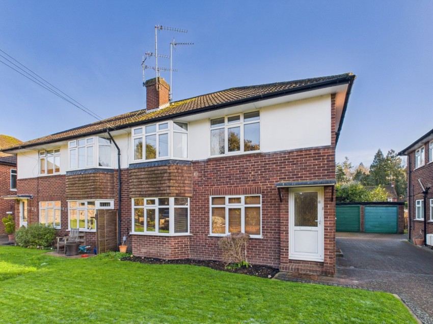 Images for Chalfont St. Peter, Gerrards Cross, Buckinghamshire EAID:2640919782 BID:CSP