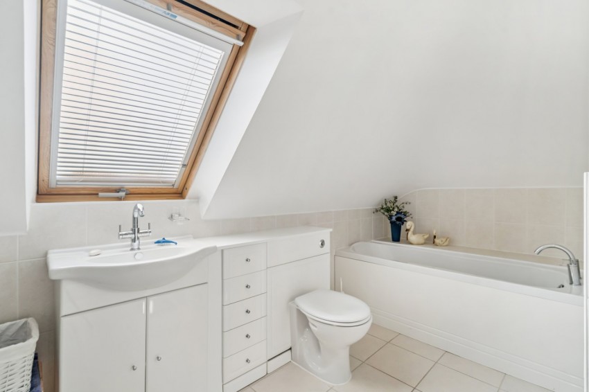 Images for Chalfont St. Peter, Buckinghamshire EAID:2640919782 BID:CSP