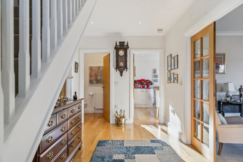 Images for Chalfont St. Peter, Buckinghamshire EAID:2640919782 BID:CSP