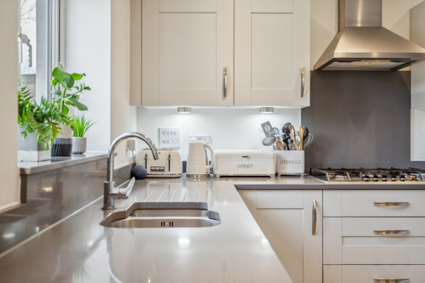 Images for Chalfont St. Peter, Gerrards Cross, Buckinghamshire EAID:2640919782 BID:CSP