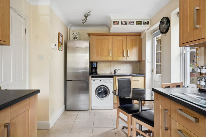 Images for Chalfont St. Peter, Gerrards Cross, Buckinghamshire EAID:2640919782 BID:CSP