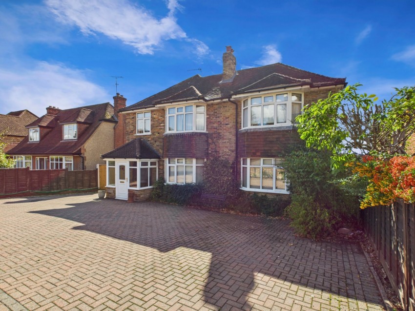 Images for Chalfont St. Peter, Buckinghamshire EAID:2640919782 BID:CSP