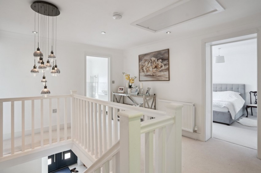 Images for Chalfont St. Peter, Gerrards Cross, Buckinghamshire EAID:2640919782 BID:CSP