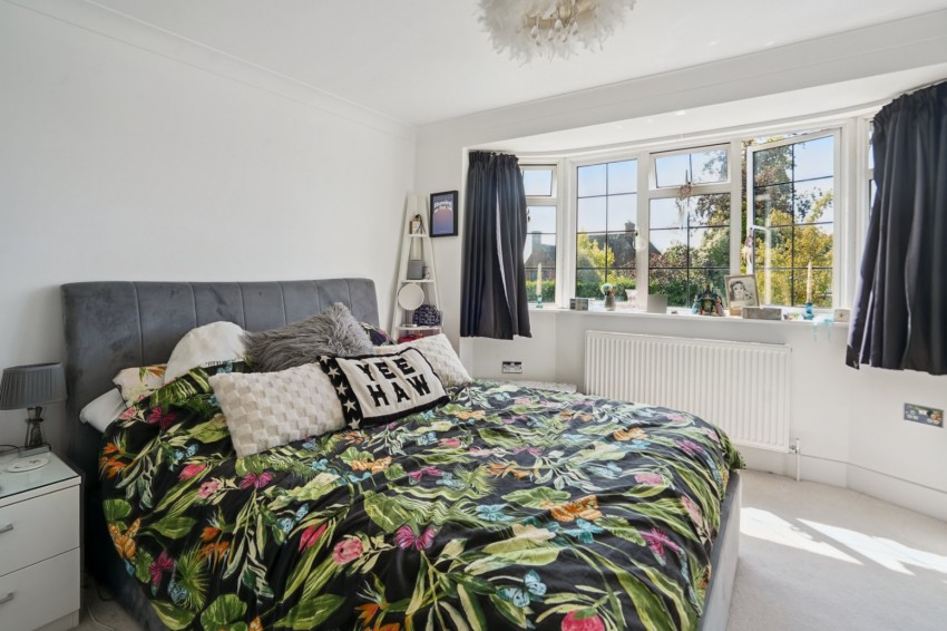 Images for Chalfont St. Peter, Gerrards Cross, Buckinghamshire EAID:2640919782 BID:CSP