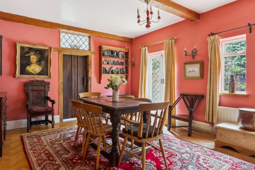 Images for Chalfont St. Peter, Gerrards Cross, Buckinghamshire EAID:2640919782 BID:CSP