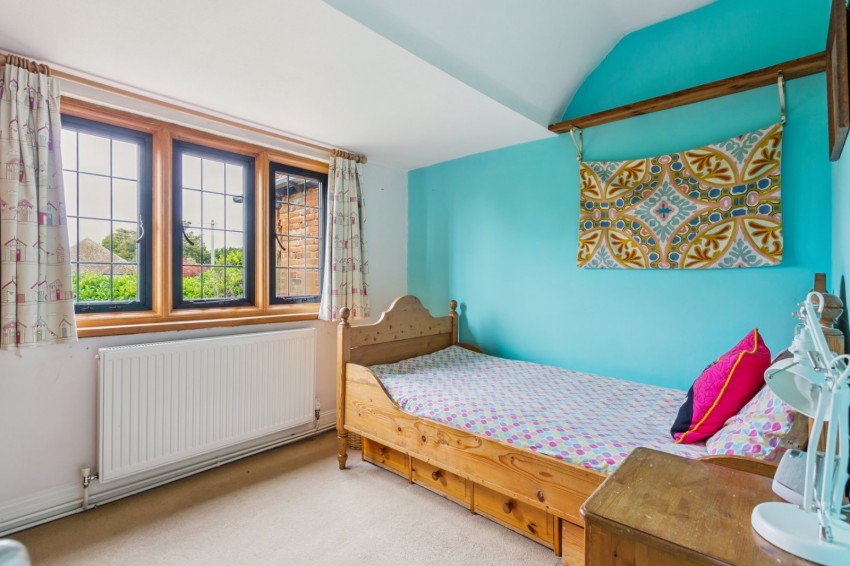 Images for Chalfont St. Peter, Gerrards Cross, Buckinghamshire EAID:2640919782 BID:CSP