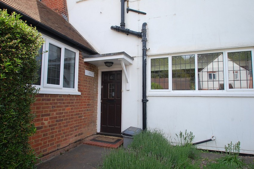 Images for Chalfont St. Peter, Gerrards Cross, Buckinghamshire EAID:2640919782 BID:CSP