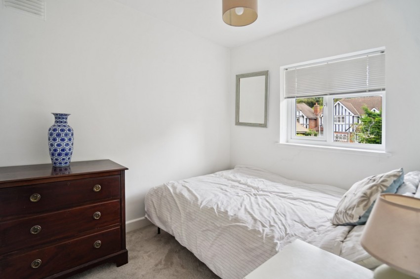 Images for Chalfont St. Peter, Gerrards Cross, Buckinghamshire EAID:2640919782 BID:CSP