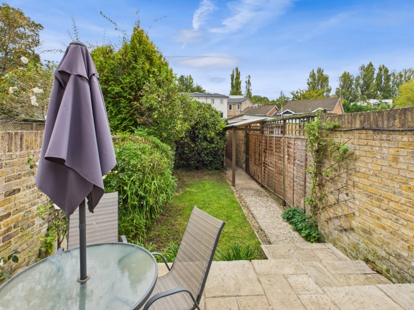 Images for Chalfont St. Peter, Buckinghamshire, Chalfont Saint Peter EAID:2640919782 BID:CSP