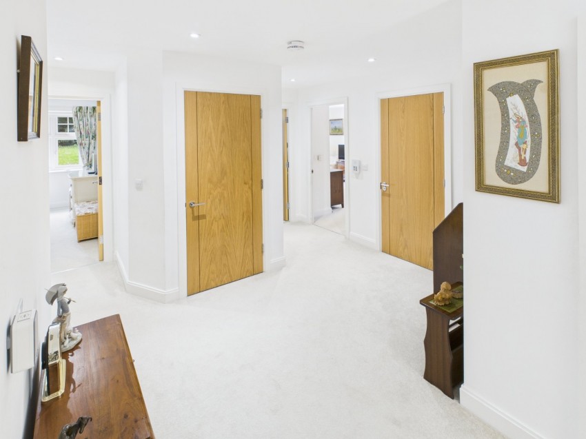 Images for Chalfont St. Peter, Buckinghamshire, Chalfont Saint Peter EAID:2640919782 BID:CSP