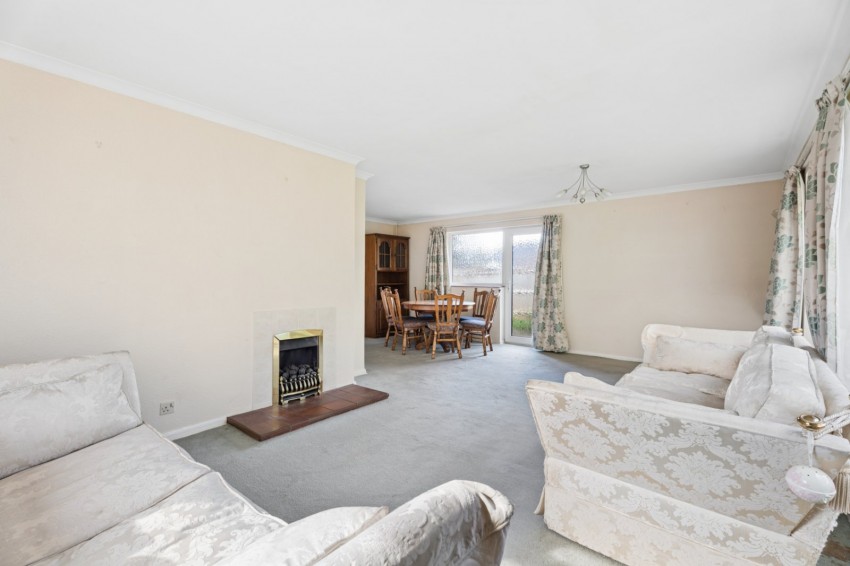 Images for Chalfont St. Peter, Buckinghamshire, Chalfont Saint Peter EAID:2640919782 BID:CSP