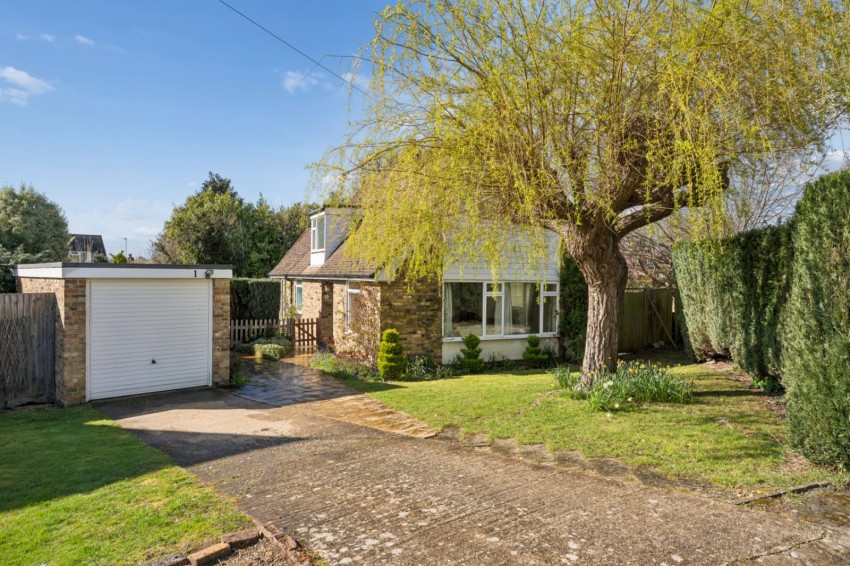 Images for Chalfont St. Peter, Buckinghamshire, Chalfont Saint Peter EAID:2640919782 BID:CSP