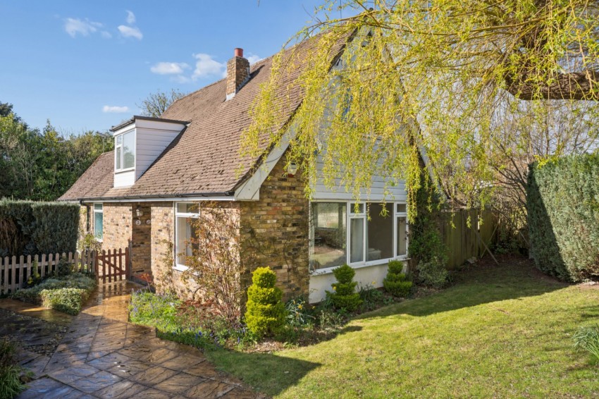 Images for Chalfont St. Peter, Buckinghamshire, Chalfont Saint Peter EAID:2640919782 BID:CSP