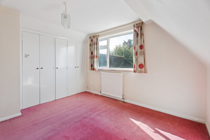 Images for Chalfont St. Peter, Buckinghamshire, Chalfont Saint Peter EAID:2640919782 BID:CSP