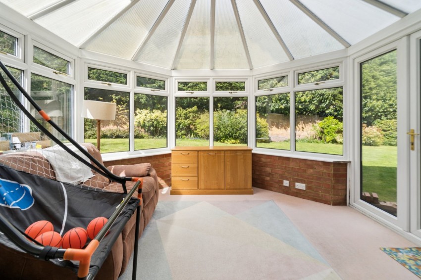 Images for Chalfont St. Peter, Gerrards Cross, Buckinghamshire EAID:2640919782 BID:CSP