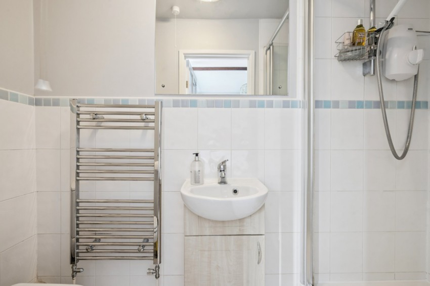 Images for Chalfont St. Peter, Gerrards Cross, Buckinghamshire EAID:2640919782 BID:CSP