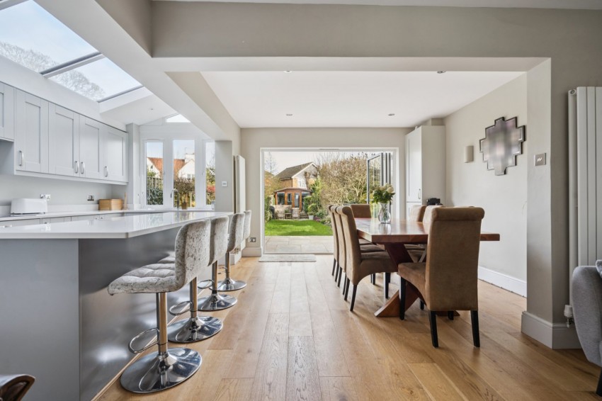 Images for Chalfont St. Peter, Gerrards Cross, Buckinghamshire EAID:2640919782 BID:CSP