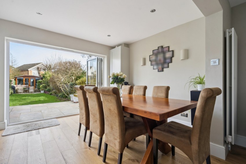 Images for Chalfont St. Peter, Gerrards Cross, Buckinghamshire EAID:2640919782 BID:CSP