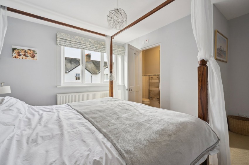 Images for Chalfont St. Peter, Gerrards Cross, Buckinghamshire EAID:2640919782 BID:CSP