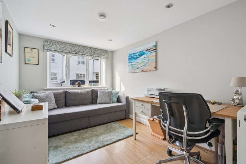 Images for Chalfont St. Peter, Gerrards Cross, Buckinghamshire EAID:2640919782 BID:CSP