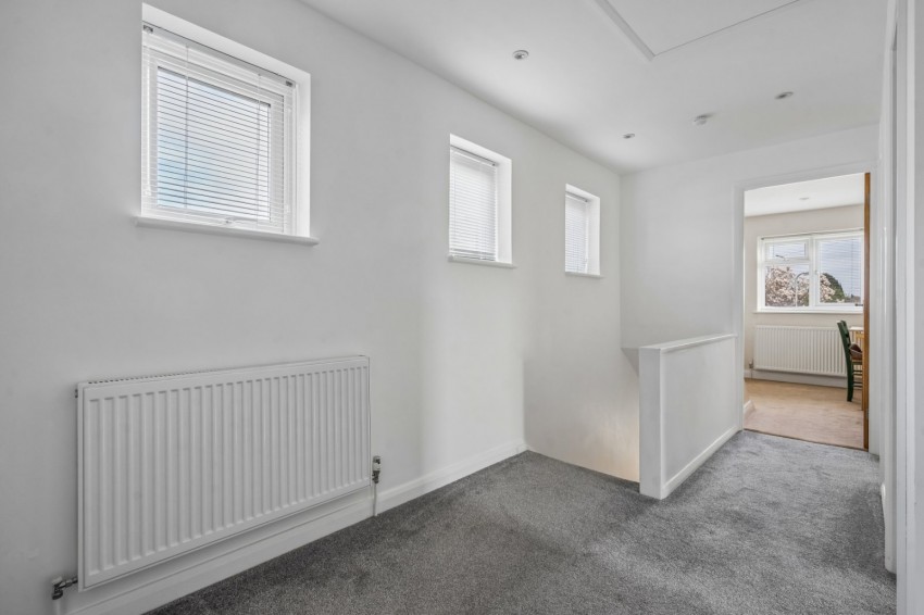 Images for Chalfont St. Peter, Gerrards Cross, Buckinghamshire EAID:2640919782 BID:CSP