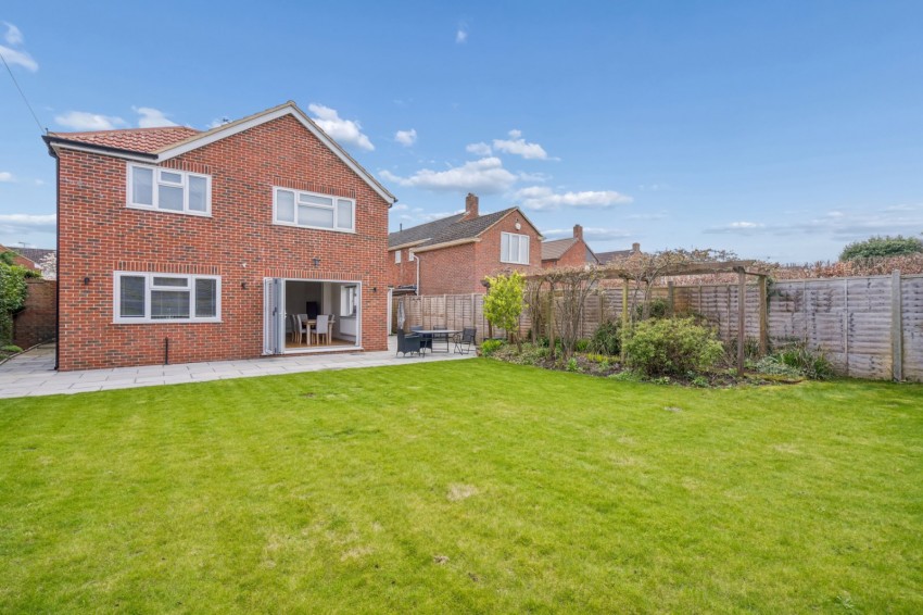 Images for Chalfont St. Peter, Gerrards Cross, Buckinghamshire EAID:2640919782 BID:CSP