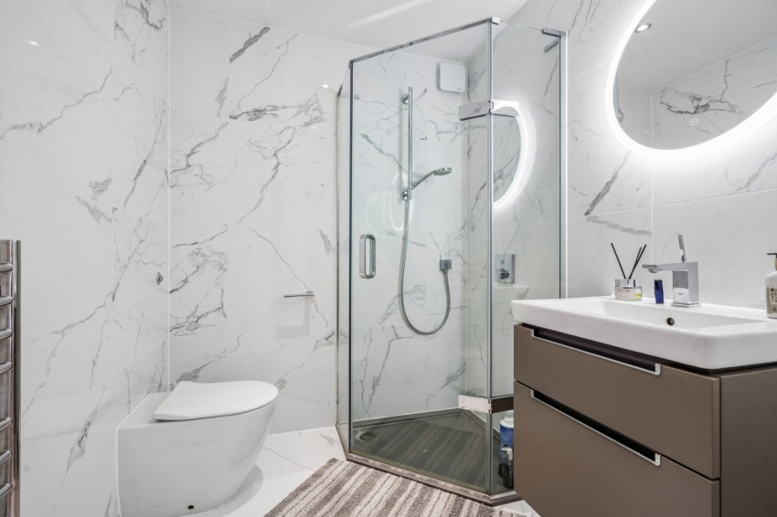 Images for Chalfont St. Peter, Gerrards Cross, Buckinghamshire EAID:2640919782 BID:CSP