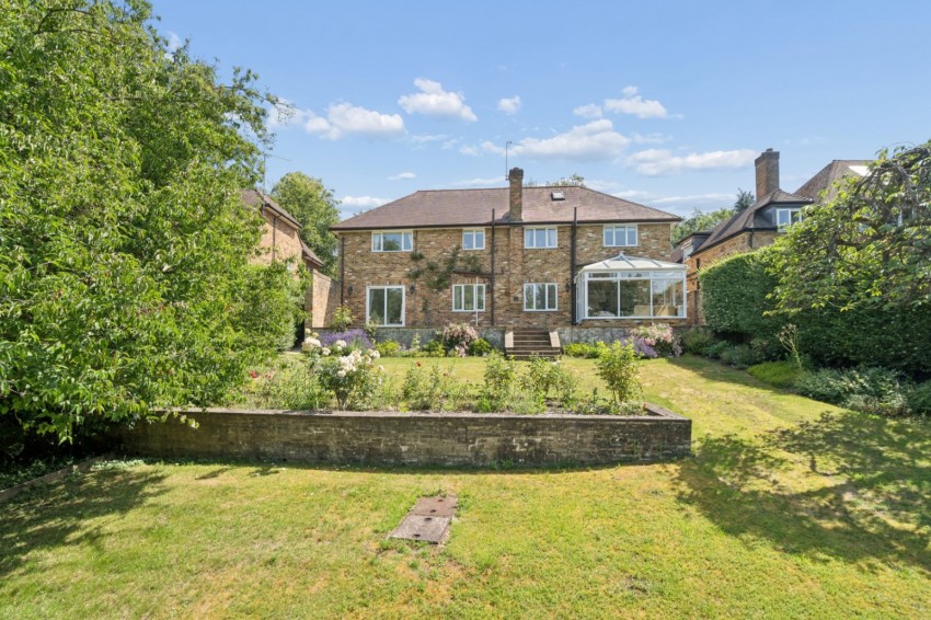 Images for Chalfont St. Peter, Gerrards Cross, Buckinghamshire EAID:2640919782 BID:CSP